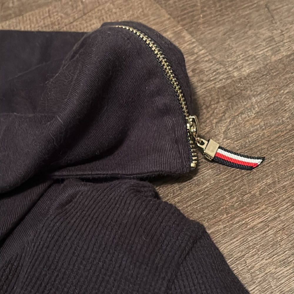 Tommy Hilfiger Long Sleeve - Picture 4 of 9